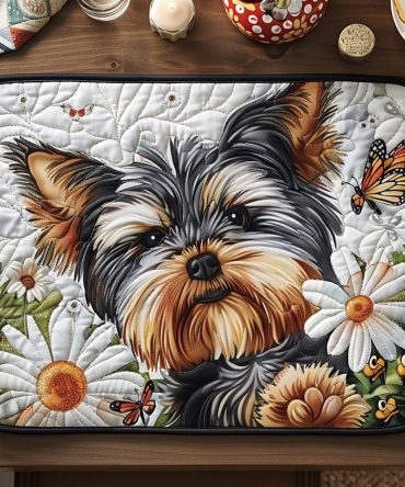 Pawfect Yorkie Quilted Placemat - Adorable Yorkshire Terrier Table Mat, Pet-Friendly Cotton, Non-Slip, Easy Care, Ideal Housewarming Gift