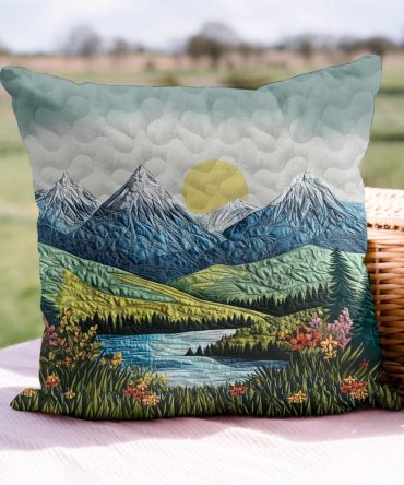 Sunrise Trail Quilted Pillowcase - Warm Sunrise Palette, Quilted Decorative Pillow Cover For Cozy Morning Vibes