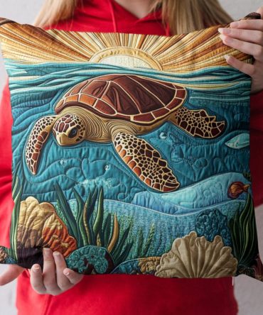 Blue Lagoon Turtle Quilted Pillow Cover - Coastal Sea Turtle Throw Pillowcase, Soft Ocean-Themed Cotton Blend For Beachy Home Styling