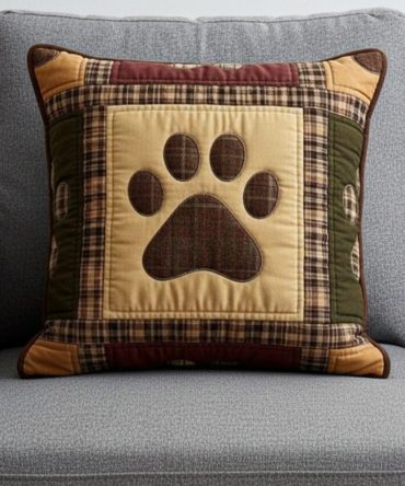 Autumn Harvest Love Paw Quilted Pillow Cover — Fall Leaves & Paw Print Throw Case, Seasonal Quilted Accent For Pet Lovers & Cozy Homes