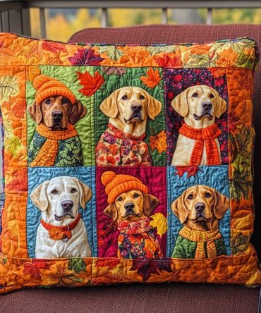 Autumn Labrador Quilted Pillow Cover — Seasonal Fall Design With Labrador And Leaves On Soft Cotton Throw Case For Cozy Home Styling