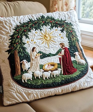 Christmas Manger Quilted Pillowcase – Nativity-Themed Decorative Pillow Sham, Soft Cotton Blend For Holiday Decor, Machine-Washable & Gift-Ready