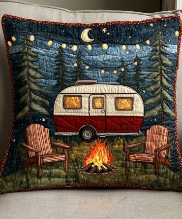 Campfire Nights Quilted Pillow Cover - Rustic Firelight Floral Pillowcase For Cozy Cabin, Living Room & Bedroom