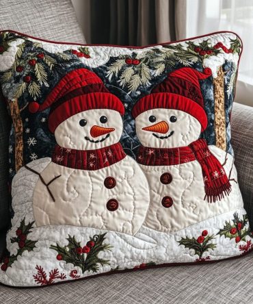 Cheerful Companions Quilted Pillow Cover — Playful Holiday Decorative Pillowcase For Kids & Family Spaces, Soft Fabric