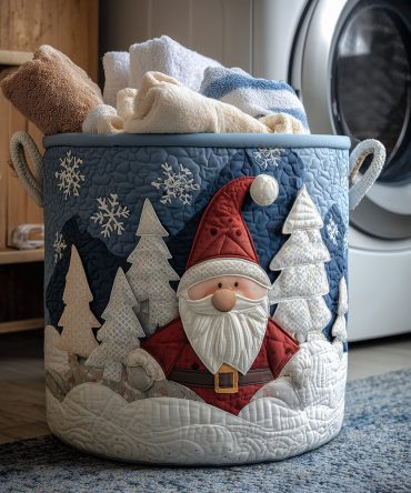 Cheerful Santa Quilted Laundry Hamper – Festive Santa Claus Fabric Basket, Foldable & Durable Holiday Laundry Organizer