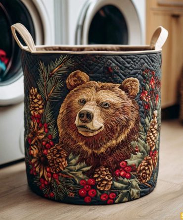 Christmas Bear Trail Quilted Holiday Laundry Hamper — Festive Bear Pattern Foldable Fabric Basket For Seasonal Storage