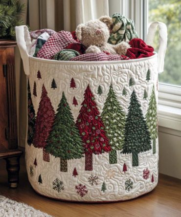 Festive Quilted Christmas Laundry Hamper — Holiday Pattern Collapsible Fabric Basket With Handles, Seasonal Decorative Storage