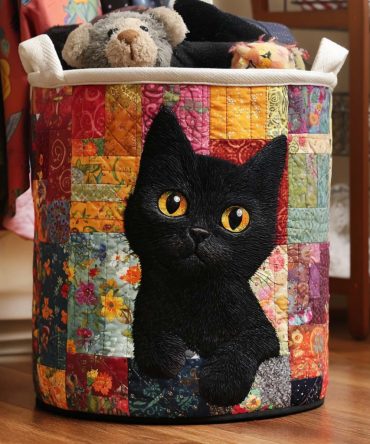 Colorful Peek Quilted Laundry Hamper — Vibrant Multi-Color Fabric Laundry Basket With Padded Quilting, Foldable Design & Light-Duty Carry Handles