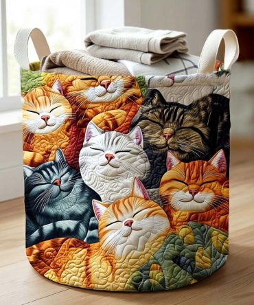 Decorative Quilted Laundry Hamper In Cozy Tabby Print — Foldable Fabric Basket With Reinforced Handles For Home, Dorm & Nursery Storage