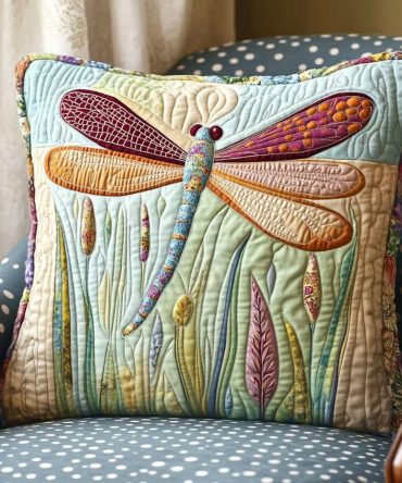Meadow Glow Dragonfly Quilted Pillow Cover – Soft Floral Throw Case For Bedroom & Living Room, Cozy Cottage Accent, Easy Care