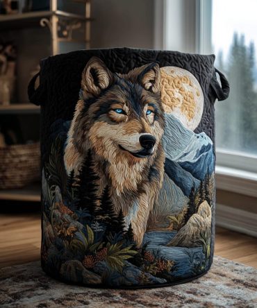 Echo Ridge Wolf Quilted Laundry Hamper — Rustic Animal Print Fabric Laundry Basket For Cabin, Kids Room & Gift, Heavy-Duty Handles