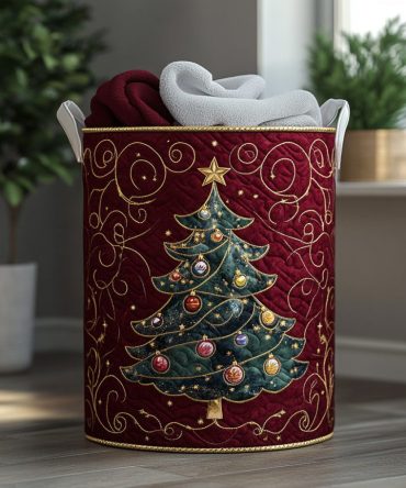 Festive Christmas Quilted Laundry Hamper — Holiday-Themed Foldable Quilted Laundry Basket With Handles, Gift-Ready Seasonal Storage