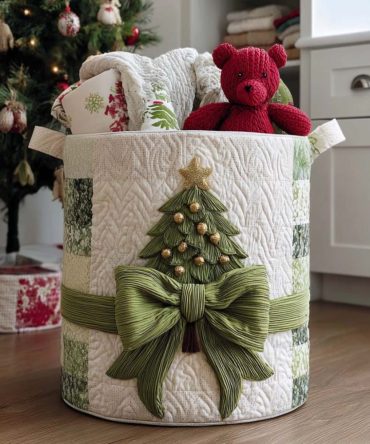 Festive Tree Quilted Laundry Hamper — Christmas Tree Print Foldable Laundry Basket, Durable Holiday Storage For Home & Gifting