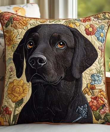 Floral Labrador Quilted Throw Pillow Cover – Adorable Flower Dog Cushion Case For Cottage, Nursery & Pet-Themed Rooms