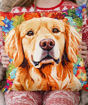 Charming Floral Golden Retriever Quilted Decorative Pillow Cover — Cute Dog Throw Pillowcase For Living Room & Gift