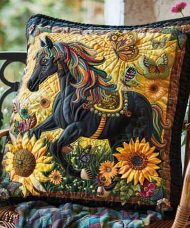 Floral Sunflower Horse Quilted Pillow Cover - Boho Equestrian Throw Case With Sunflower Accents, Soft Textured Cotton Blend