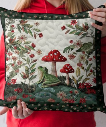 Forest Glow Quilted Decorative Pillow Cover — Luminous Foliate Pattern, Soft Quilted Texture With Hidden Zipper, Brightening Accent For Living Room, Cabin Or Porch Décor