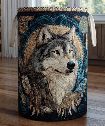 Woodland Wolf Quilted Laundry Hamper — Large Foldable Animal Print Laundry Basket With Handles For Bedroom & Nursery