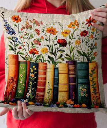 Garden Of Books Quilted Pillow Cover – Botanical & Literary Decorative Cushion Case For Eclectic Living Rooms & Study Spaces (Soft, Washable)