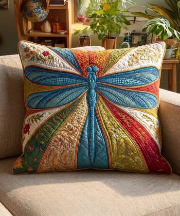 Golden Stripe Quilted Pillow Cover — Elegant Striped Decorative Throw For Modern Farmhouse, Living Room & Bedroom, Durable & Washable