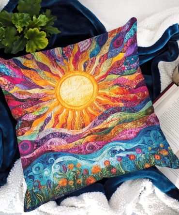 Golden Horizon Quilted Throw Pillow Cover — Warm Sunset Gradient Decorative Cushion, Luxurious Cotton Blend For Chic Living Rooms
