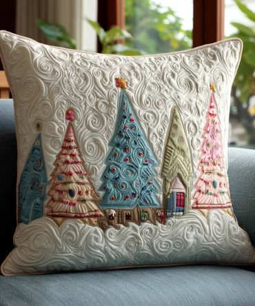 Golden Garland Quilted Tree Pillow Cover — Elegant Holiday Accent For Sofa & Bed, Metallic Embroidery, Durable Fabric