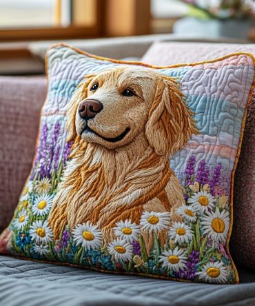 Golden Joy Quilted Decorative Pillow Cover — Radiant Textured Pillowcase With Warm Metallic Accents For Cozy Interiors
