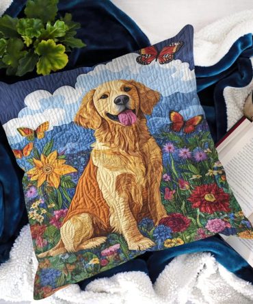 Golden Tail Wags Quilted Pillow Cover - Playful Retriever Design, Quilted Accent Pillowcase For Dog Lovers, Soft & Washable