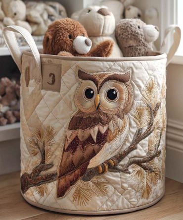 Owl Motif Quilted Laundry Hamper — Great Hooter Themed Foldable Hamper With Sturdy Handles, Machine-Washable Lining & Rustic Woodland Style