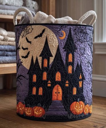 Haunting Delight Quilted Halloween Laundry Hamper — Spooky Seasonal Storage Basket With Ghostly Print, Collapsible For Easy Off-Season Packing