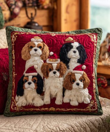 Holiday Crown Quilted Decorative Pillow Cover — Regal Festive Accent For Mantel & Sofa With Metallic Stitching, Washable