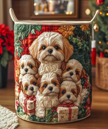 Holiday Pals Quilted Laundry Hamper — Festive Friends Quilted Fabric Basket With Handles, Collapsible & Machine-Washable Seasonal Home Storage