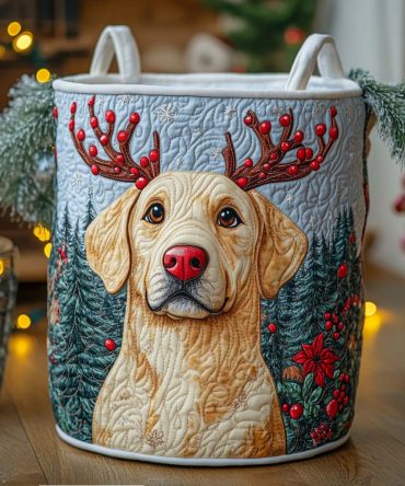 Holly Antler Quilted Laundry Basket – Festive Collapsible Holiday Hamper With Reindeer Motif For Home & Gift Use