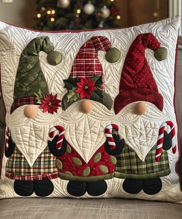 Jingle Gnome Quilted Holiday Pillow Cover — Cheerful Festive Cushion With Jolly Gnome Motif, Perfect For Christmas Mantels & Sofa Displays