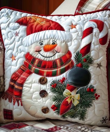 Jolly Snowman Quilted Pillow Cover — Whimsical Snowman Holiday Throw Pillowcase, Cozy Winter Decor, Durable & Washable