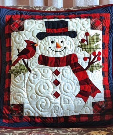 Jolly Snowman Quilted Holiday Pillow Cover — Cute Christmas Throw Pillow Case, Durable Washable Accent For Family Rooms & Gifts