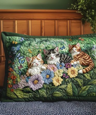 Charming Quilted Cat & Floral Pillowcase — Soft Decorative Quilted Pillow Cover For Kids, Nursery, Cat Lovers & Cozy Home Decor