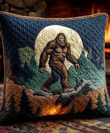 Lone Guardian Quilted Decorative Pillow Cover: Cotton-Blend Throw Pillowcase For Bed & Sofa, Reversible, Machine Washable, Gift