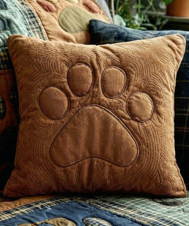 Charming Love Paw Quilted Accent Pillow Cover V2 — Cozy Pawprint Design For Sofa, Pet Corner & Bedroom Decor