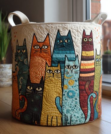 Lucky Cats Quilted Laundry Hamper — Charming Maneki-Neko Cat Print Collapsible Fabric Basket For Good Luck & Storage