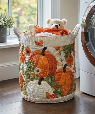 Maple Hues Quilted Laundry Hamper — Autumn-Inspired Collapsible Fabric Basket With Sturdy Handles & Spacious Interior For Home Organization