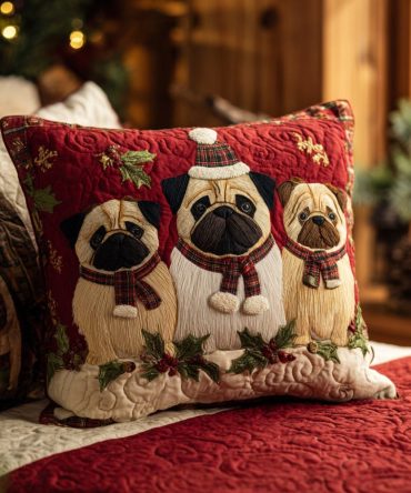 Merry Pugmas Quilted Pillow Cover — Whimsical Pug Christmas Throw For Sofa & Bed, Cozy Cotton-Blend, Machine-Washable