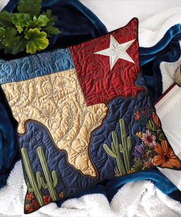 Texas Style Quilted Accent Pillow Cover — Rustic Southwestern Motif, Soft Quilting, Durable Decorative Cushion Case