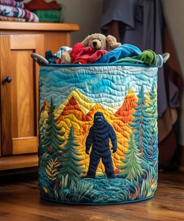 Mountain Trail Sasquatch Quilted Laundry Hamper – Adventure Cabin-Themed Foldable Storage Basket, Durable Hamper For Bedroom & Cabin