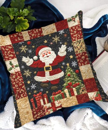 Santa Holiday Cheer Quilted Pillow Cover - Joyful Santa Throw Pillowcase, Festive Christmas Home Accent, Soft Quilted Seasonal Decor