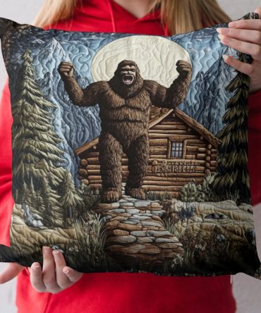 Nature Legend Quilted Pillow Cover — Scenic Outdoor Decorative Throw Pillow Case For Rustic & Lodge-Inspired Home Decor