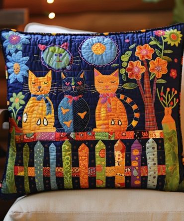 Night Charm Cat Quilted Pillow Cover - Moonlit Cat Decorative Pillow Sham, Soft Quilted Cotton, Mysterious Accent For Bedroom Or Lounge