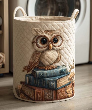 Charming Owl Quilted Laundry Hamper — Foldable, Spacious Fabric Storage Basket For Bedroom, Nursery & Dorm