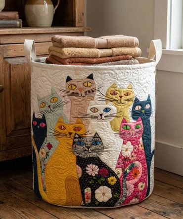 Patchwork Cat Parade Quilted Laundry Hamper — Whimsical Patchwork Cat Design Fabric Bin With Collapsible Body & Comfortable Carry Handles