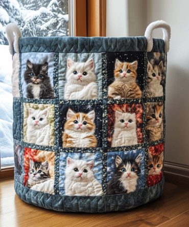 Festive Pawliday Quilted Laundry Basket — Holiday-Themed Collapsible Fabric Hamper With Handles For Pet Lovers & Seasonal Décor